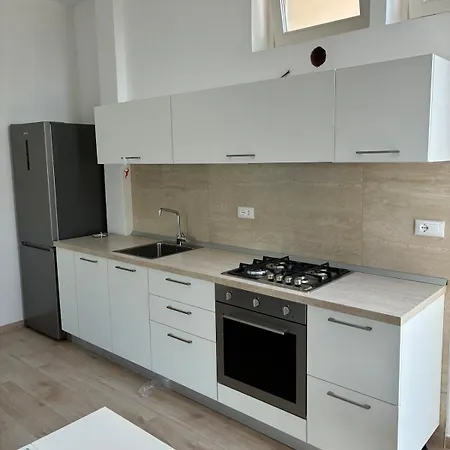 Ferienhaus Lacasadilillo-new Versilia Center 250m From The Sea *